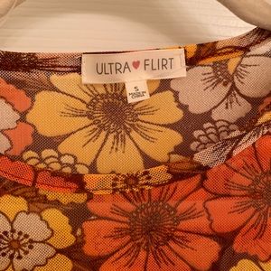 Mesh floral top size s